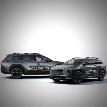 Bildekor bZ4X Touring - hvit tekst
